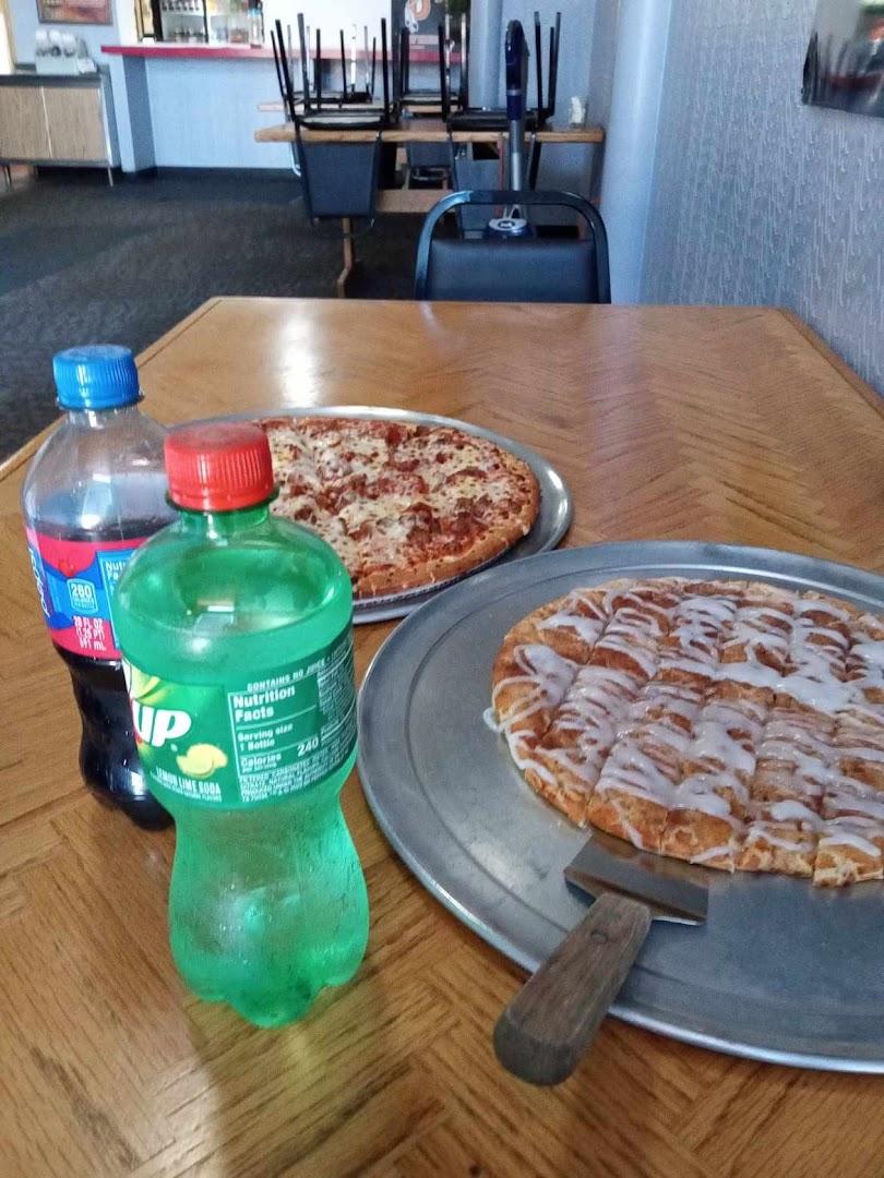 Saylor's Front Street Pizzeria